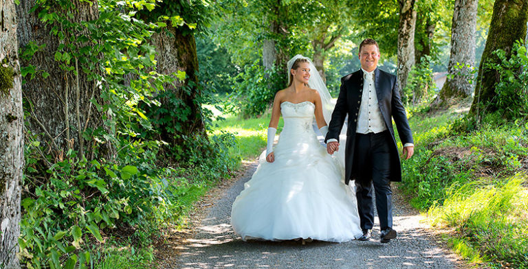 Brautpaar Allee 768x392