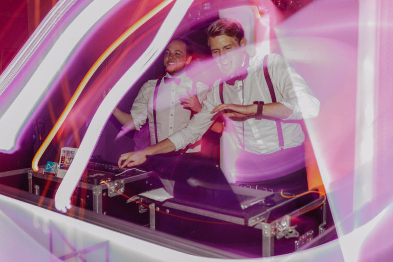 DJ Hochzeit Julian Hügelmeyer Haus Rahenkamp 1 768x512
